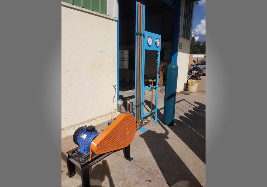 GAS FILLING STATION INDUSTRIAL GASES